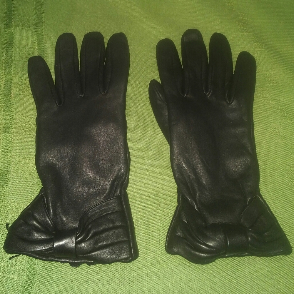 Vintage Intercontinental Leather Gloves - Women's